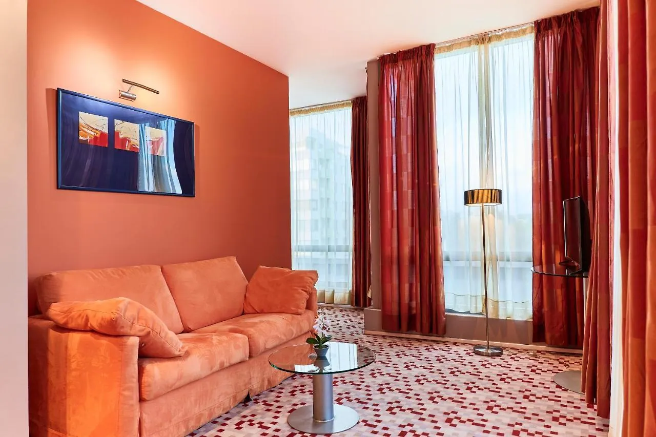 Monet Hotel Φιλιππούπολη 3*,