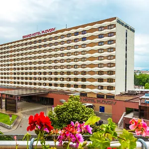 Grand Hotel